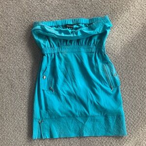 Really cute Bebe dress.